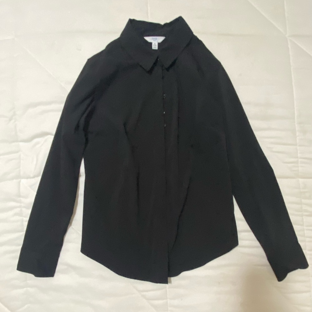 black button down collared shirt